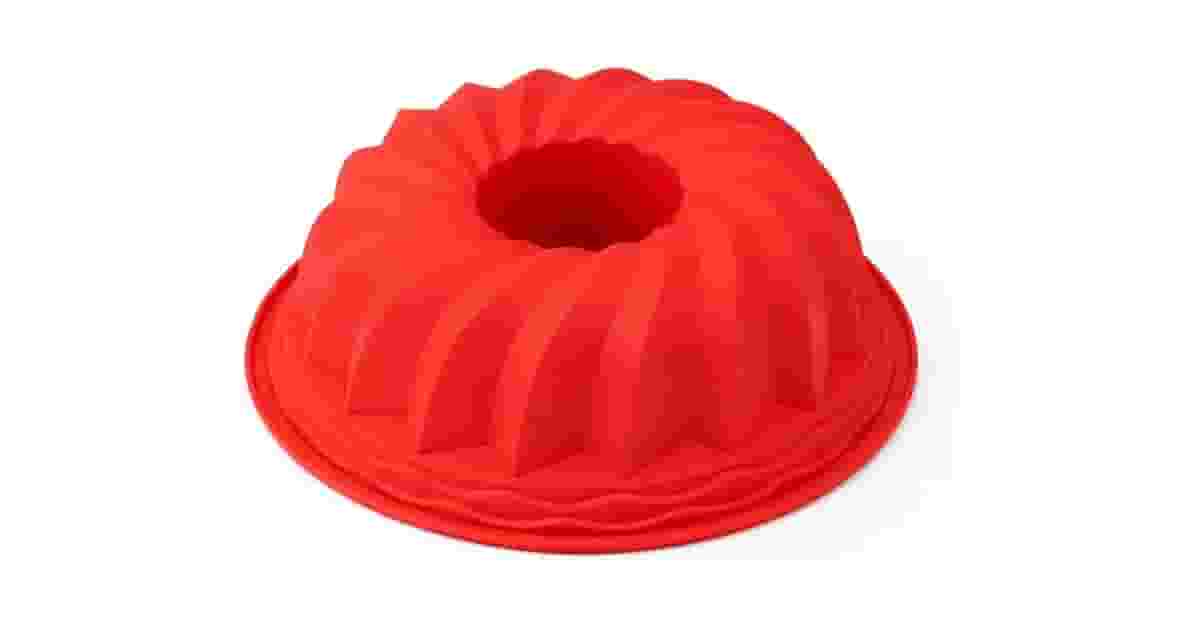 Melhor Forma de desenformar Bolo Quente ou Frio: 7 Opções Essenciais