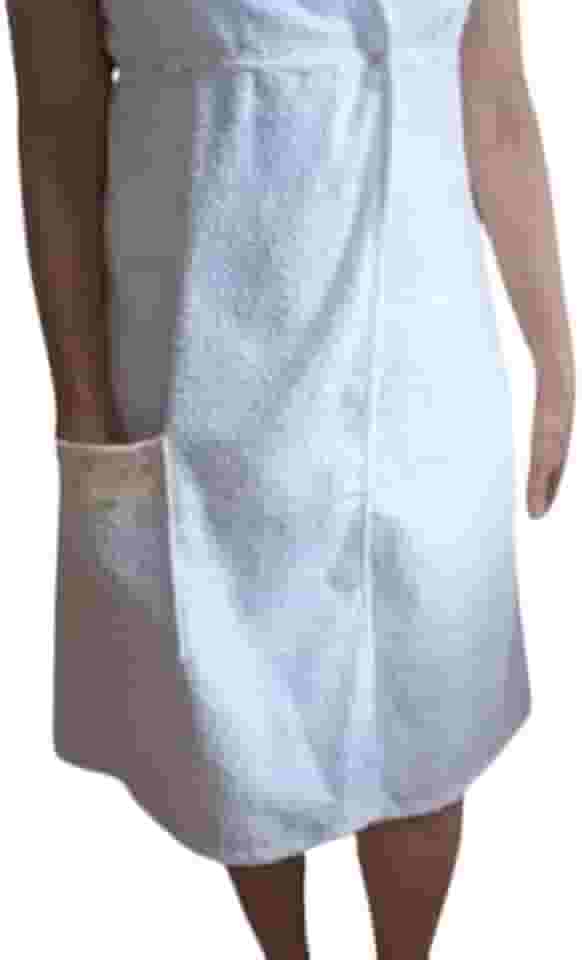 Roupão de Banho com Alças e Touca New Robe em Tecido Atoalhado Aveludado Branco, Sem Mangas, Confortável para Pós-Banho e Rotina de Beleza - Tamanhos P M G GG