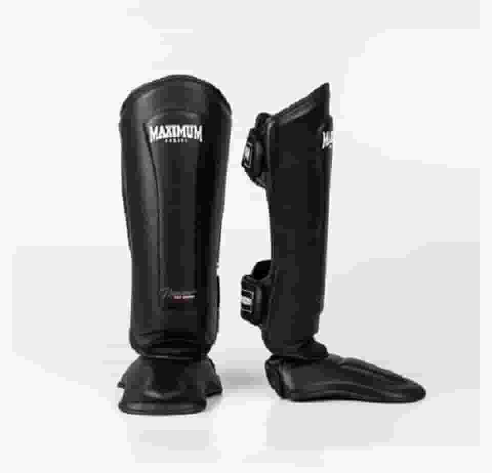 Caneleira Maximum Muay Thai Kickboxing Preta Tamanho M