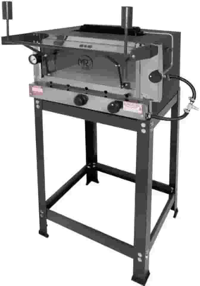 Forno de Pizza a Gás Mr Fogões 45x45cm com Infravermelho e Cavalete