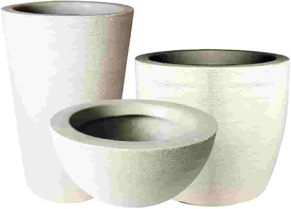 CONJUNTO DE 3 VASOS DECORATIVOS PARA PLANTAS E FLORES 3 MODELOS DIFERENTES GRAFIATO EM POLIETILENO (AREIA)