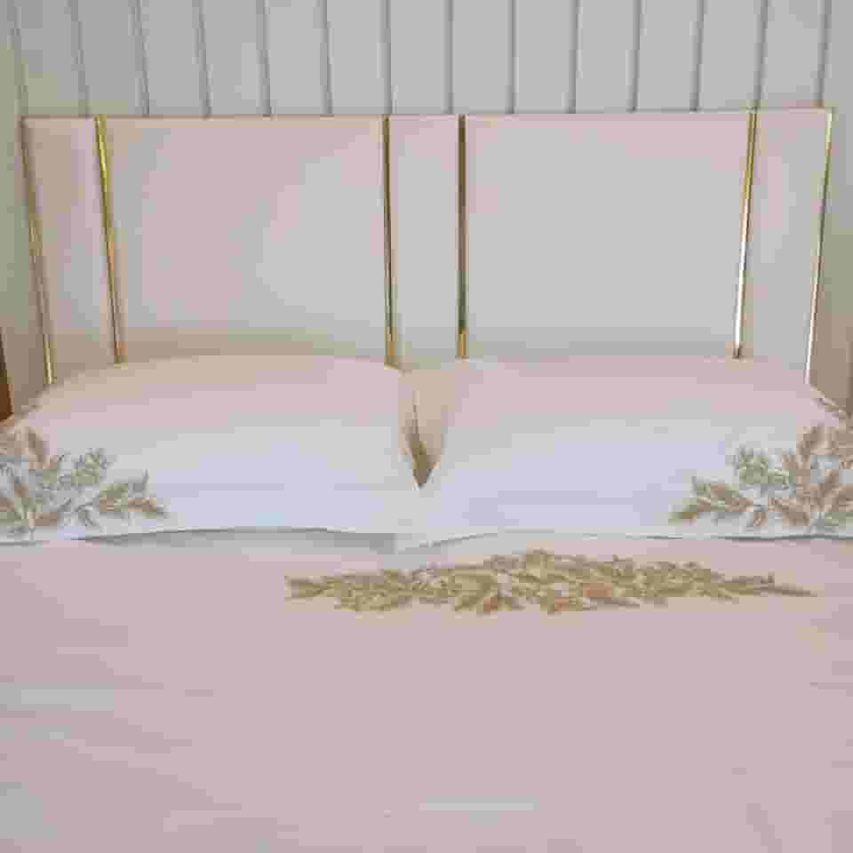 Cabeceira estofada antialergica Adesiva em módulos (Branco, cama King 2,00 x 0,60)