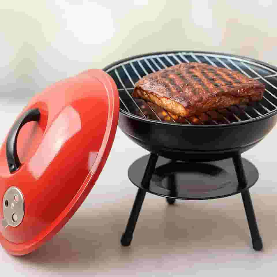 Churrasqueira Portátil a Carvão com Tampa 35cm com Respiro Grelha Espaçosa Aço Alta Resistência Pés Removíveis Controle de Temperatura Compacta para Camping Praia Varanda Piquenique Fácil de Montar