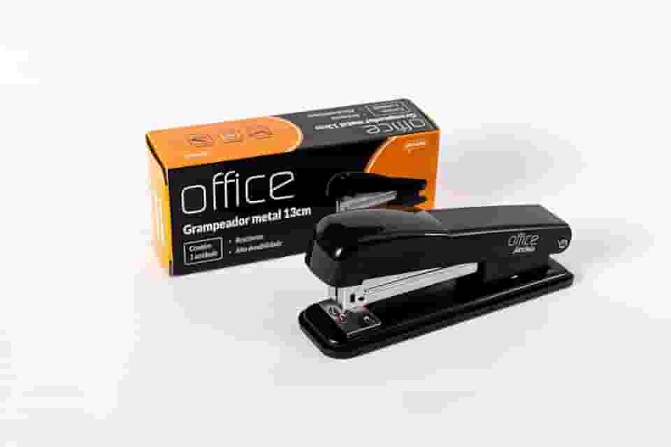 Grampeador de metal 13 cm 25 folhas Jandaia Office
