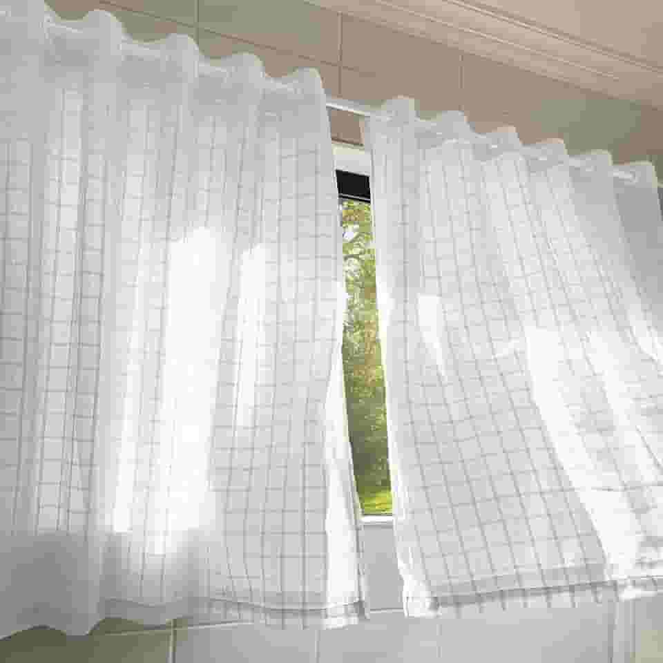 Cortina Cozinha 1,20 x 2,00m Branca com Forro Microfibra Voil Xadrez Tecido Duplo Ilhós para Varão de 19mm