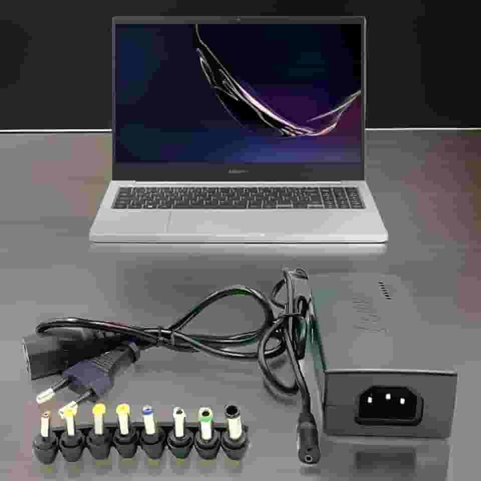Carregador Premium Universal 120W Para Notebook, Laptop, TV, Monitor, Painel De LED, Bivolt 110/220V, 9 Adaptadores, Multi Conectores, Fonte Universal Para Diversas Marcas, Marca VARENZIA