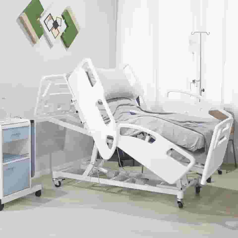 Cama Hospitalar Elétrica 9 Movimentos com Altura mínima de 36cm Com Estrutura Reforçada, Articulada com Controle - Para Idosos e Cuidados, Conforto e Segurança