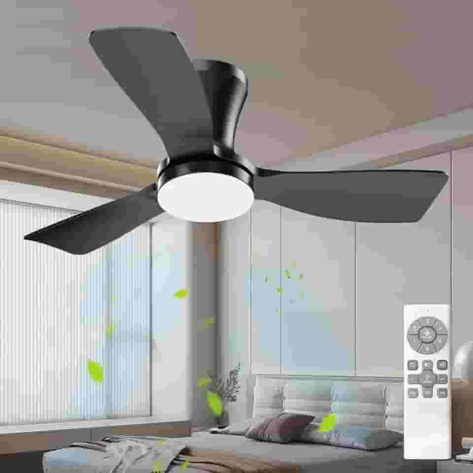 Ventilador de Teto Preto de Três Pás de 91 cm com Luz LED, Motor DC Silencioso, Controle Remoto, 6 Velocidades, 100-240V, Função Reversível e Instalação Flush Mount