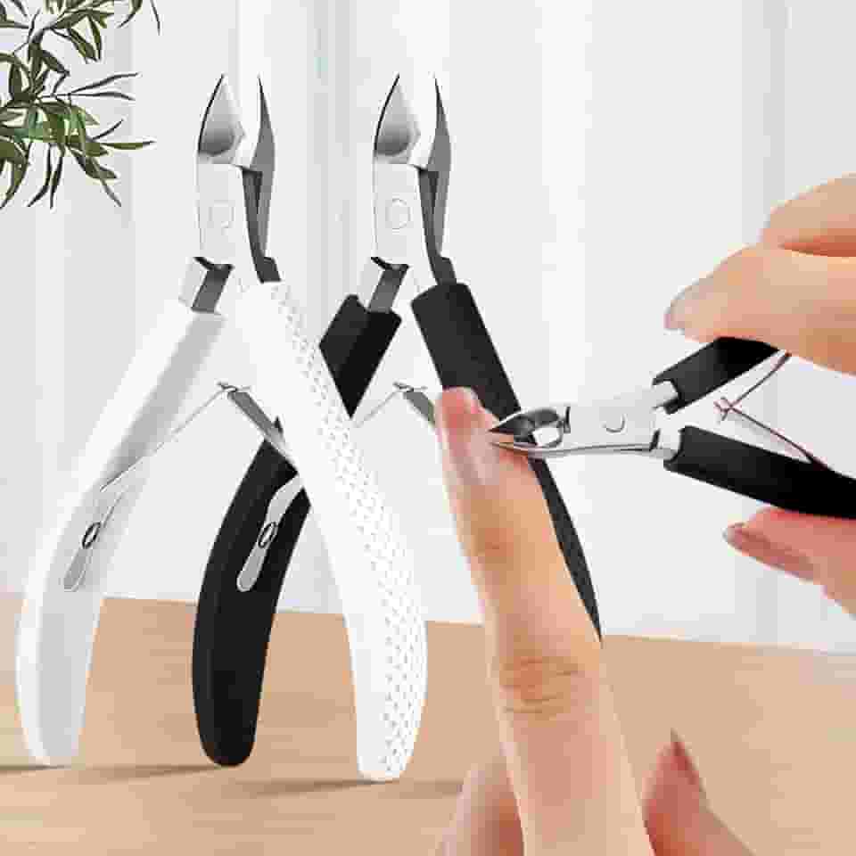 Alicate e cortador de cutículas branco/preto, 2 peças com alça de silicone, ferramenta de remoção de aço inoxidável para cuidados com as unhas, itens essenciais para manicure e pedicure