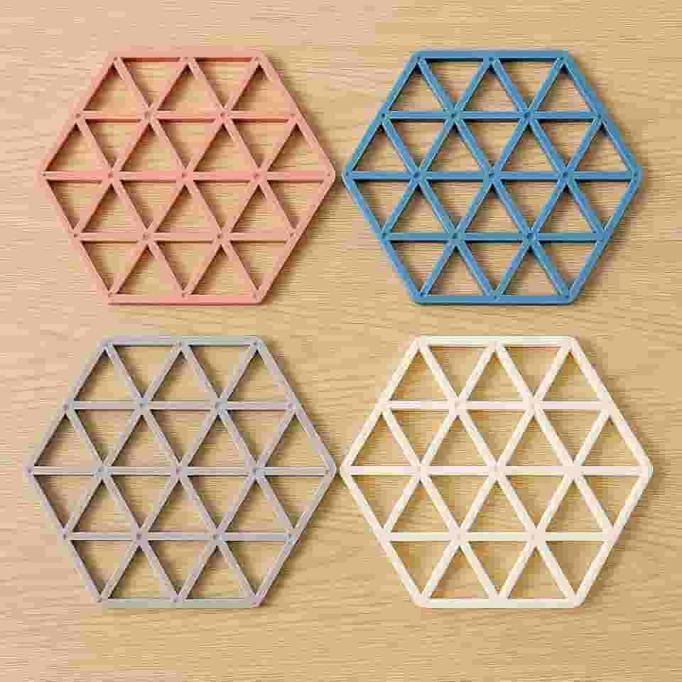 Kit com 4 Descanso De Panelas Silicone Alta Resistência Ao Calor Proteção Para Bancada E Mesa 4 unidades