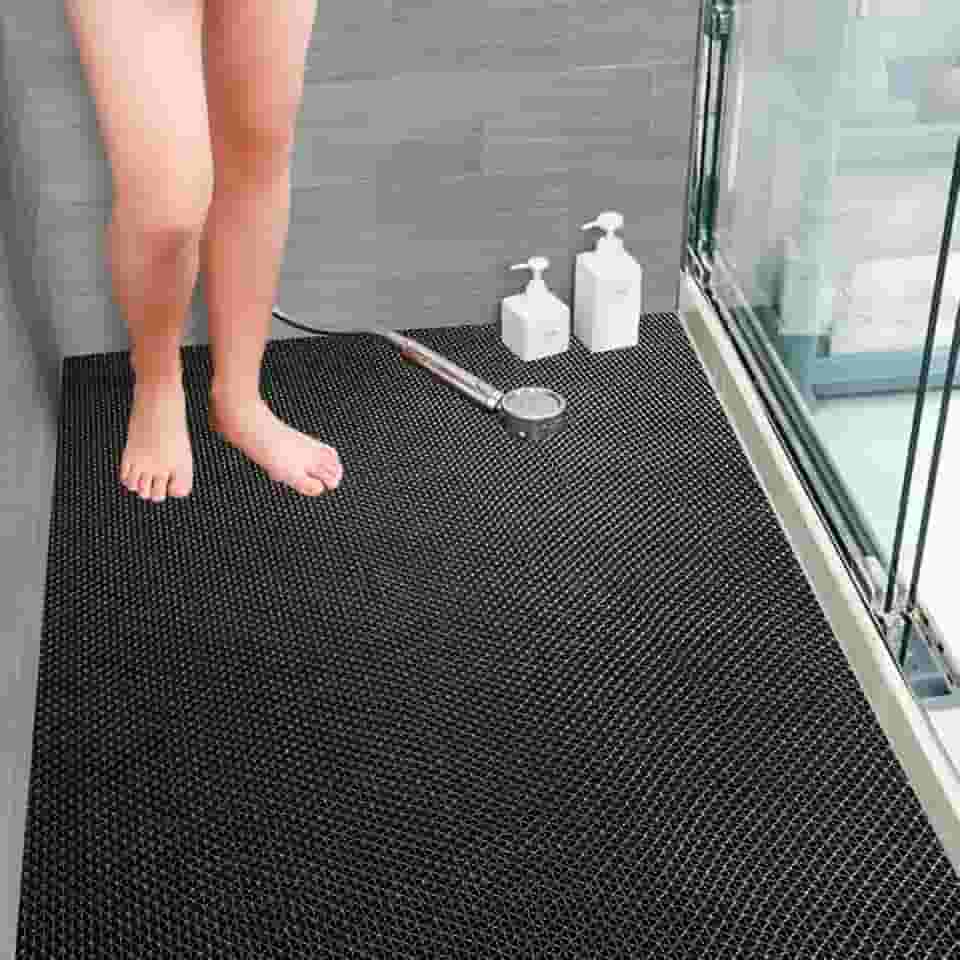 Tapete Antiderrapante Para Banheiro, Chuveiro, Box, Piscina, Áreas Molhadas (Onda Preto, 0,60 X 1,00)