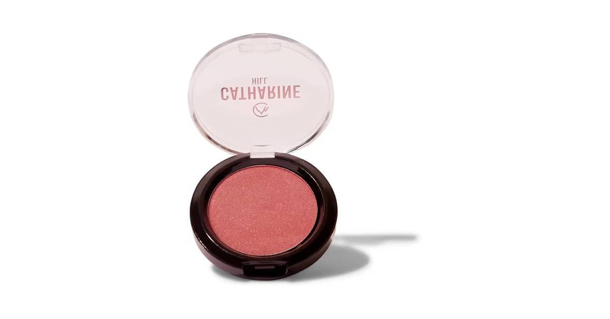 Melhor Tom de Blush para pele Morena: Guia de Cores Perfeitas!