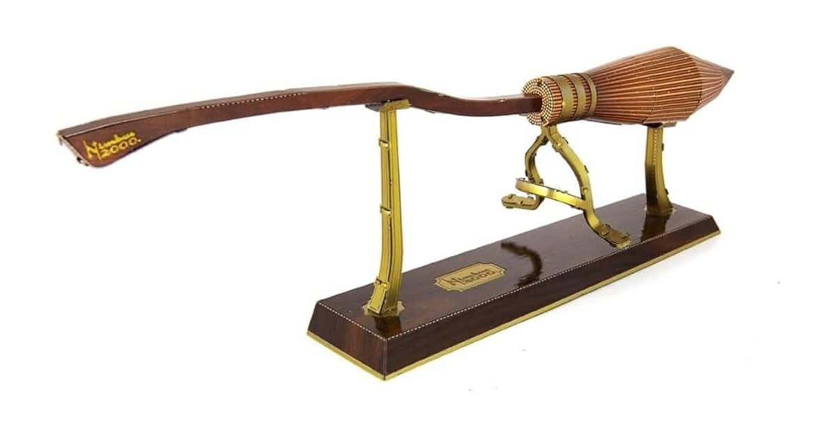Melhor Vassoura Harry Potter: Qual Escolher Para Sua Fantasia?