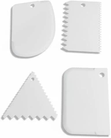 Kit Espátulas Decorativas para Bolo, 4 Peças, Branco, Plástico, Raspadores para Confeitaria, Massas e Wave Cake