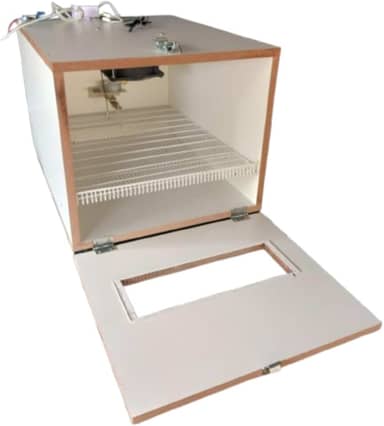 Chocadeira Automática Premium 127 Volts Com Capacidade para Até 210 Ovos de codorna ou 70 ovos de galinha