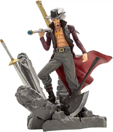 Captain Mihawk Mini Statue Action Figure One Anime Piece Collectible Desk Prop