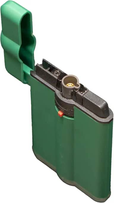 Poker Jet Maçarico para Charutos ZL-18A, Verde, Resistente ao Vento, Recarregável com Gás Butano, Design Ergonômico, 8,5 × 5 × 1,5 cm, Chama Ajustável