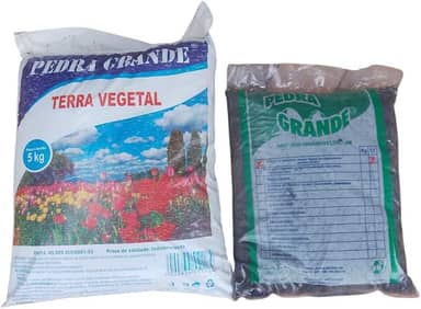 Kit Pedra Grande Terra Adubada 5kg + Húmus de Minhoca 3kg - Plantas - Horta - Vasos - Composto - Substrato