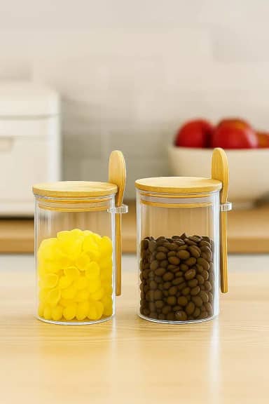 Kit 2 Potes de Vidro 550ml com Tampa de Bambu Hermética e Colher de Bambu – Armazenamento de Mantimentos, Café, Açúcar, Temperos e Cereais
