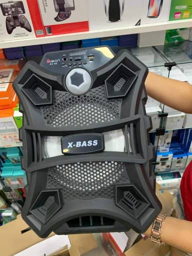 Caixa de Som Amplificada Portatio Bluetooth A1-41 Entrada para Voz e Violão