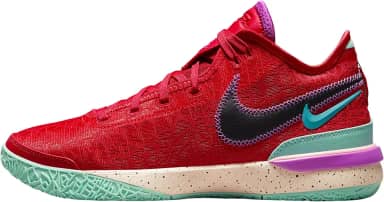 Tênis de basquete Lebron NXXT Gen (DR8784-600, Track Red/Teal Nebula/Emerald Rise/Preto)