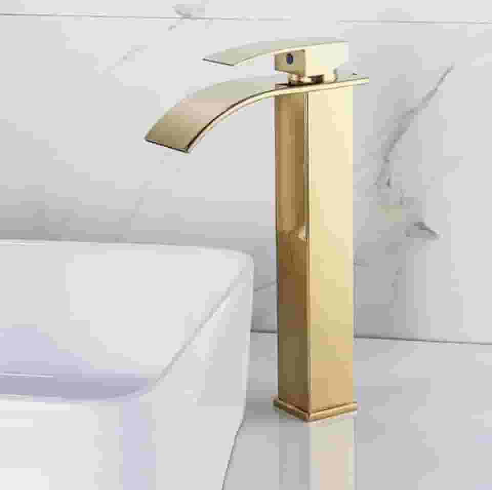 Torneira Monocomando Cascata Alta para Banheiro, Bica Alta Quadrada, Disponível em Cromado, Dourado e Preto (Dourado Brilhante)