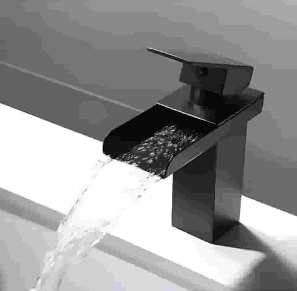 Torneira Monocomando Cascata para Lavatório, Acabamento em Inox, Design Moderno (PretoFosco)