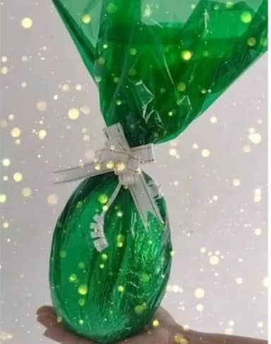 Ovo de Páscoa Tradicional com bombons Artesanal Doces Dinda (350 gr)