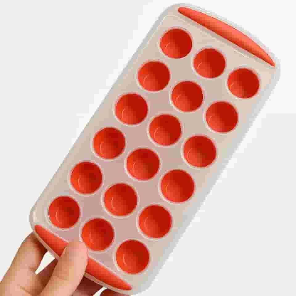 Forma de Gelo Redondo com Fundo Flexível em Silicone – 18 Cavidades, Ideal para Bebidas, Drinks e Coquetéis