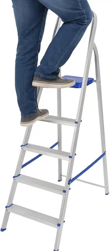 Escada 5 Degraus Aluminio Domestica Reforçada Lillos Pet
