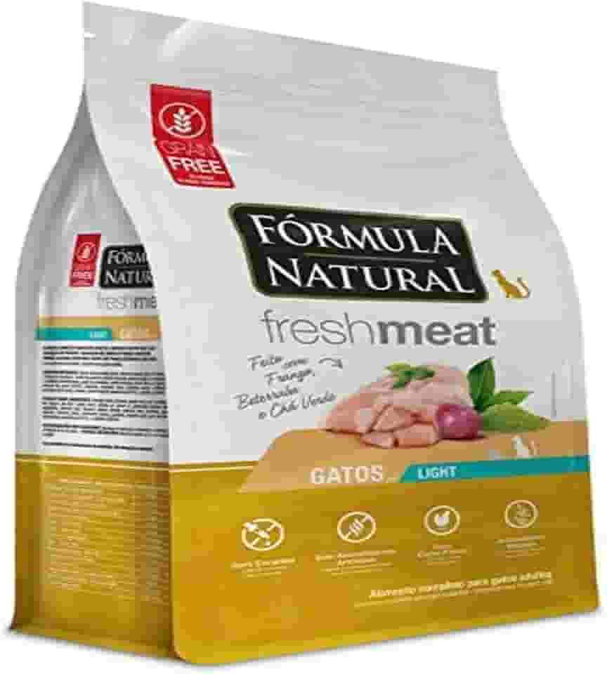Adimax Ração Fórmula Natural Freshmeat Light Para Gatos Sabor Frango 1Kg