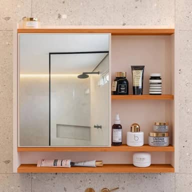 Espelheira Para Banheiro Lavabo com Espelho com Nicho e 1 Porta Aqua (OFF WHITE/AMADEIRADO)