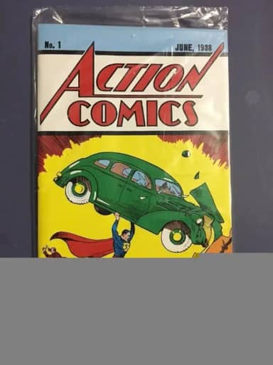 HQ Superman n.º 01 DC Action Comics + Certificado de Autenticidade - RELANÇAMENTO OFICIAL DA PRIMEIRA EDIÇÃO - 60 Páginas