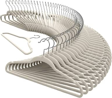 Kit 100 Cabide Veludo Slim Antideslizante Ultra Fino Cor:Bege