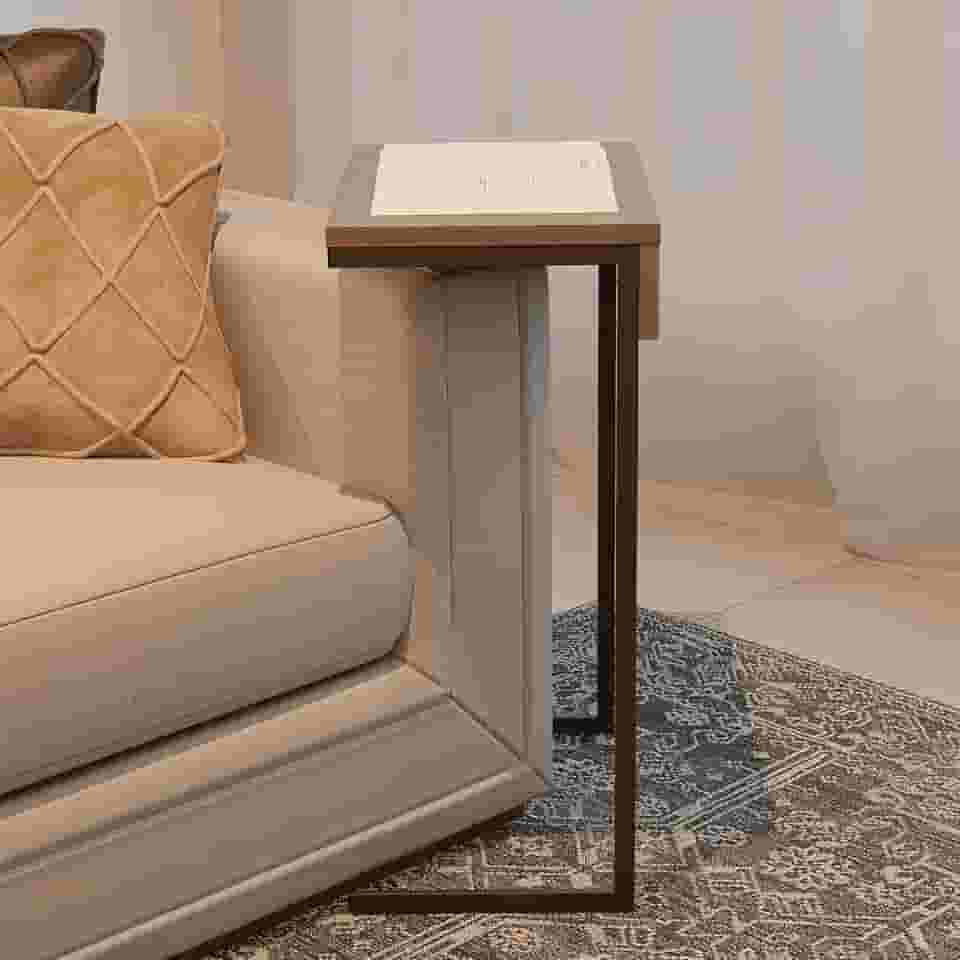 Mesa de Apoio Lateral Sofá Notebook Aço Madeira Canto Leitura Cabeceira Sala Preta Nogueira Pliar